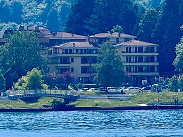 Bilocale a Laveno Mombello