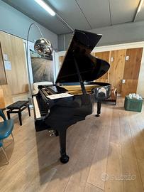 Pianoforte a coda Yamaha G5