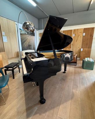 Pianoforte a coda Yamaha G5