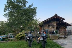 Baita con giardino recintato