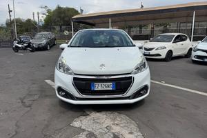Peugeot 208 PureTech 82 3 porte Allure
