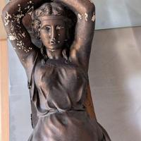 Statue cariatidi a soggetto religioso del 1960