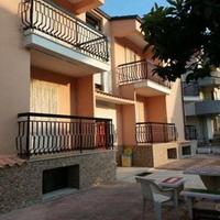 Intero immobile sul mare a Pietrapaola