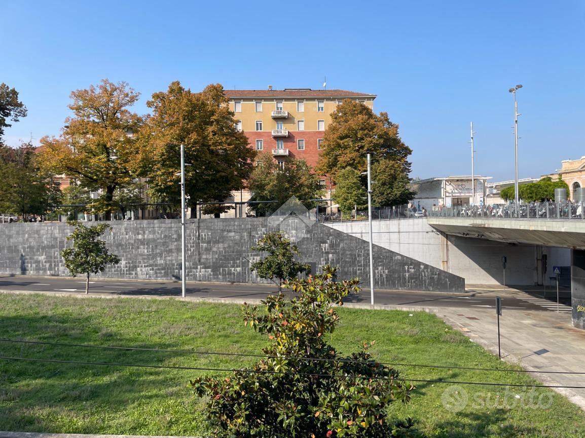 4 LOCALI A PARMA