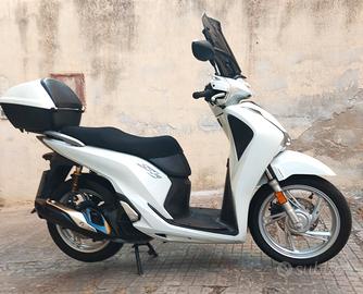 HONDA SH 150 DEL 2018