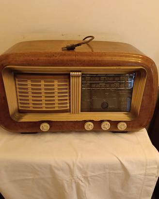 Radio d'epoca Allocchio Bacchini modello 216 