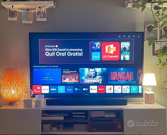 TV LG 55” 4K UHD + braccio da parete