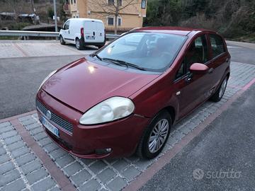 FIAT GRANDE PUNTO 