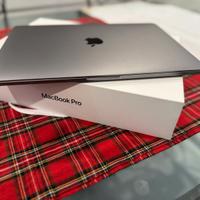 MacBook Pro 13” (2020) Touch Bar + ID - IMMACOLATO