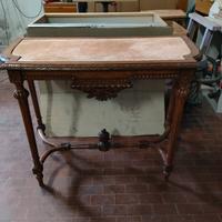 Mobile consol antica