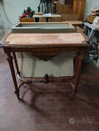 Mobile consol antica