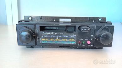 AUTORADIO AUTOVOX ANNI 80 MOD.KANGURO FUNZIONANTE