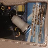 Adattatore USB universale per auto