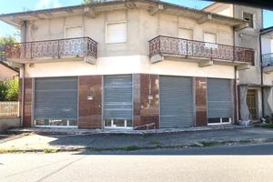 Appartamento + Magazzino Chiaravalle Centrale (CZ)