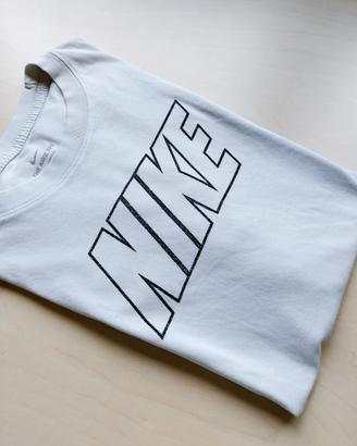 Maglietta bianca Nike