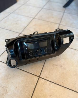 Mascherina + Radio Toyota Hilux 2021