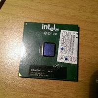 CPU Intel Celeron 700MHz