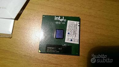 CPU Intel Celeron 700MHz
