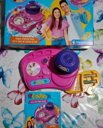 Luí e Sofí Nail mania con asciugasmalto