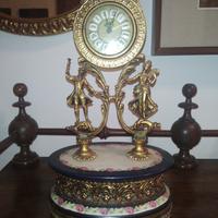 Vecchi orologi metallo