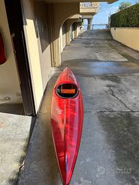 2 canoe (gialla e rossa)