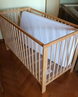 Lettino Ikea con materasso