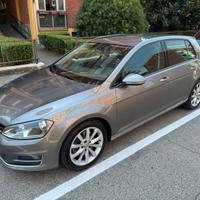 Volkswagen Golf VII 2.0 TDI DSG 150 CV