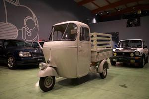 Piaggio Ape Faro Basso AC1 T 1957