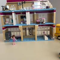 Lego friends scuola