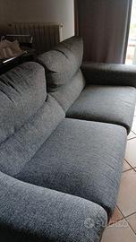 2 divani misure in foto