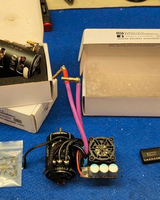 Combo brushless Team Zombie TZ-01 160A 