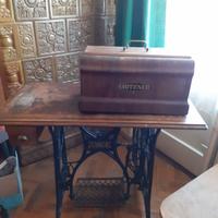 macchina da cucire D epoca