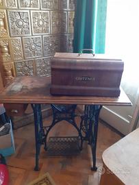 macchina da cucire D epoca