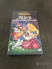 VHS DISNEY “ ALICE NEL PAESE DELLE MERAVIGLIE “