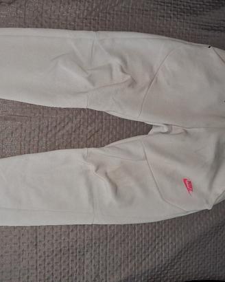 pantaloni nike tech