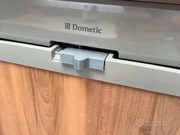 Fermo chiusura frigo Dometic camper cod. 241327101