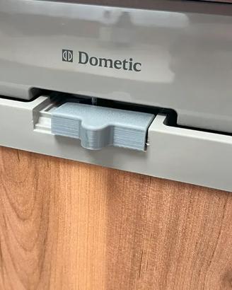 Fermo chiusura frigo Dometic camper cod. 241327101
