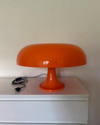 LAmpada Artemide Nesso originale