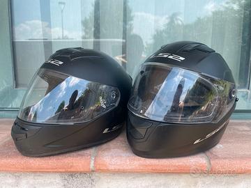 Caschi da moto LS2
