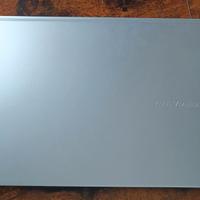 PC Asus VivoBook 15 i7 OLED