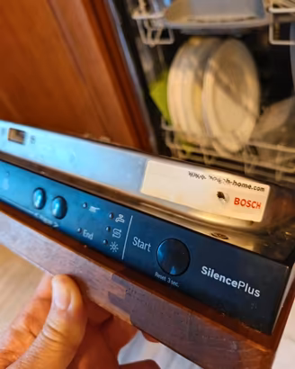 Lavastoviglie Bosch da 45 cm incasso silence plus