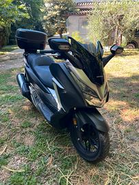 Honda Forza 300