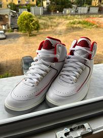 Nike Air Jordan 2, n 44.5, colore rosso e bianco