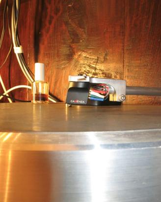 Giradischi GOHELL-braccio unipivot ZEROHA