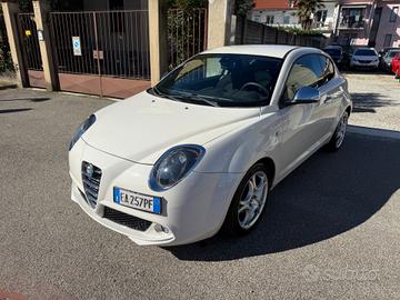 Alfa Romeo MiTo 1.4 T 120 CV GPL Distinctive Sport