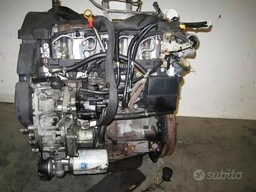 Motore e cambio 2.8 diesel 8140.43n