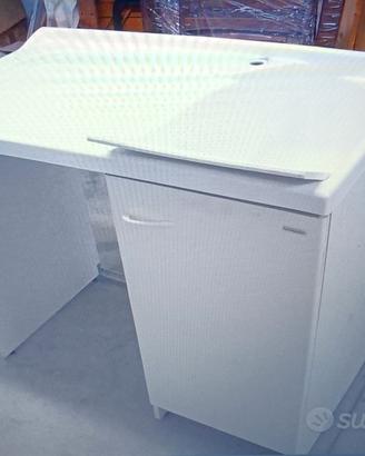 Lavella Montegrappa con inserimento lavatrice