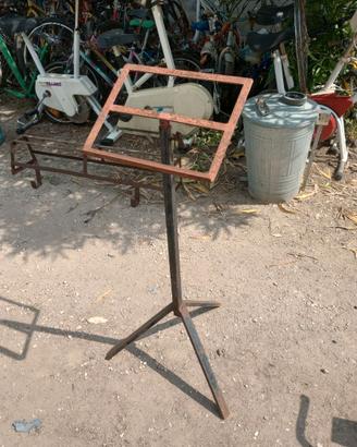 Leggio in Metallo per strumenti musicali