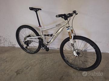 Mtb telaio artigianale Mde Bolder 29 perfetta
