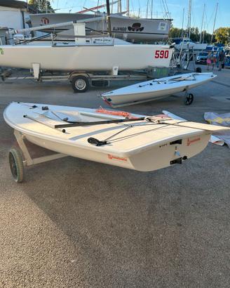 barca a vela Ilca Nautivela